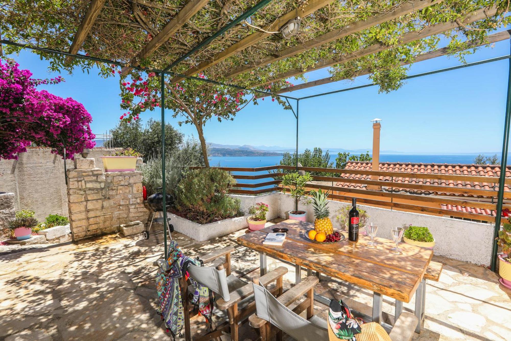 Апартаменты Joannas Sea-View Stone House Katavolos Экстерьер фото